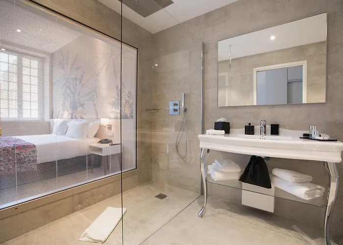 Palais Saleya Boutique 4*