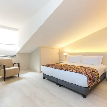 Отель Palais Saleya Boutique Ницца