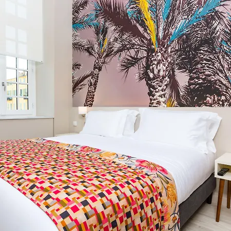 Отель Palais Saleya Boutique Ницца