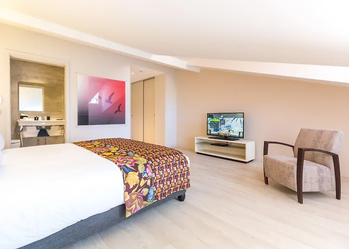 فندق Palais Saleya Boutique 4*